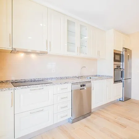 Impasse - * Albufeira