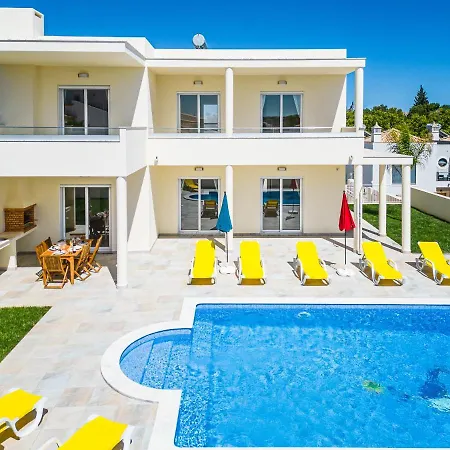 Impasse - * Albufeira